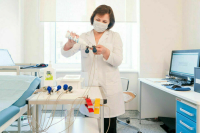 Выплаты медикам за выявление онкологии предлагают продлить