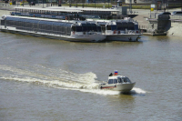 Принят закон об ограничении движения судов во время массовых мероприятий