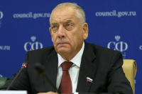 Митин призвал ускорить введение обязательной маркировки воды для детского питания