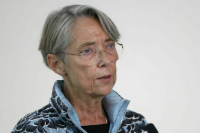 Премьер Франции призвала не игнорировать Россию