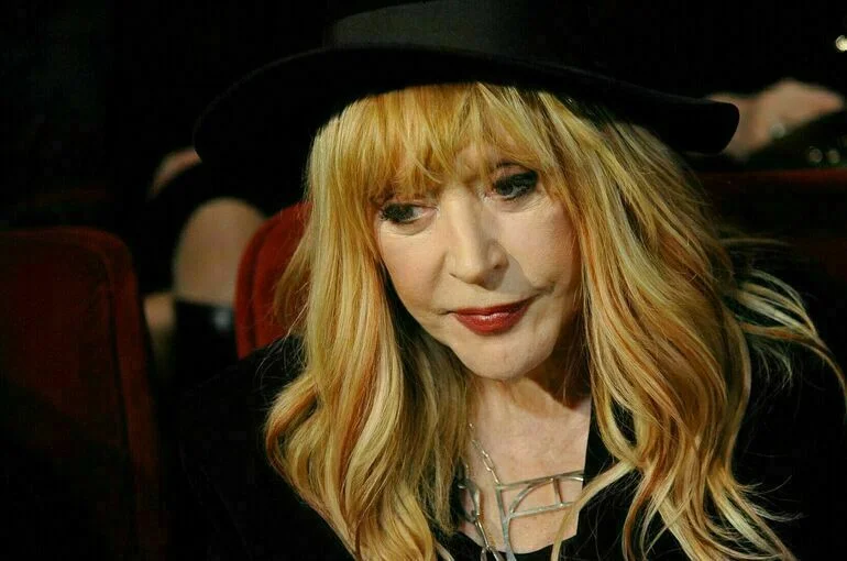 Певица Алла Пугачева назвала своих недоброжелателей рабами