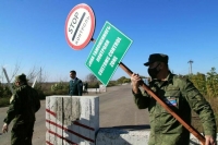 В ДНР намерены отменить таможенный контроль на границе с Россией