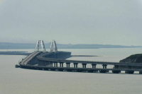 На Крымском мосту потушили возгорание на железнодорожном составе