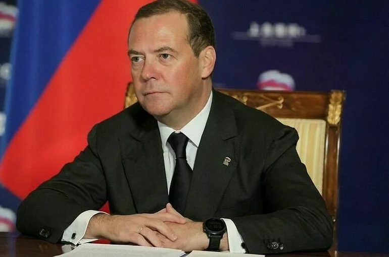 СБУ объявила в розыск Дмитрия Медведева 