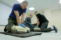 Эксперт Минздрава предложил устраивать водителям экзамен по оказанию первой помощи