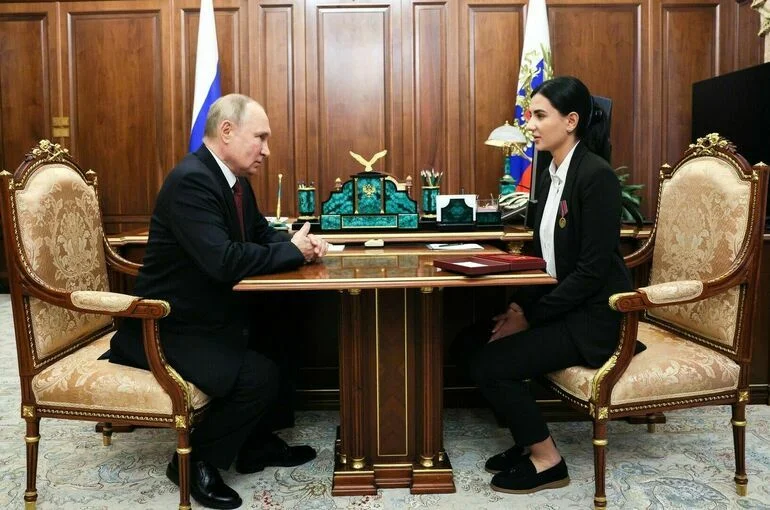 Путин встретился с дочерью Героя России Ольги Качуры