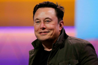 Фото Илона Маска стали снимать с одесских билбордов