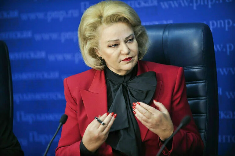 Останина пригласила блогеров обсудить поправки против псевдопсихологов