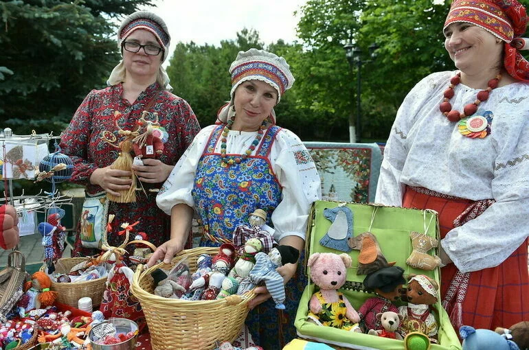 Предприятия народных промыслов смогут использовать субсидии для создания интернет-магазинов