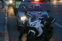 Мотоциклист сбил девушку в центре Петербурга