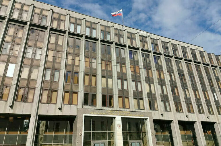 В Совет Федерации пришли два новых сенатора
