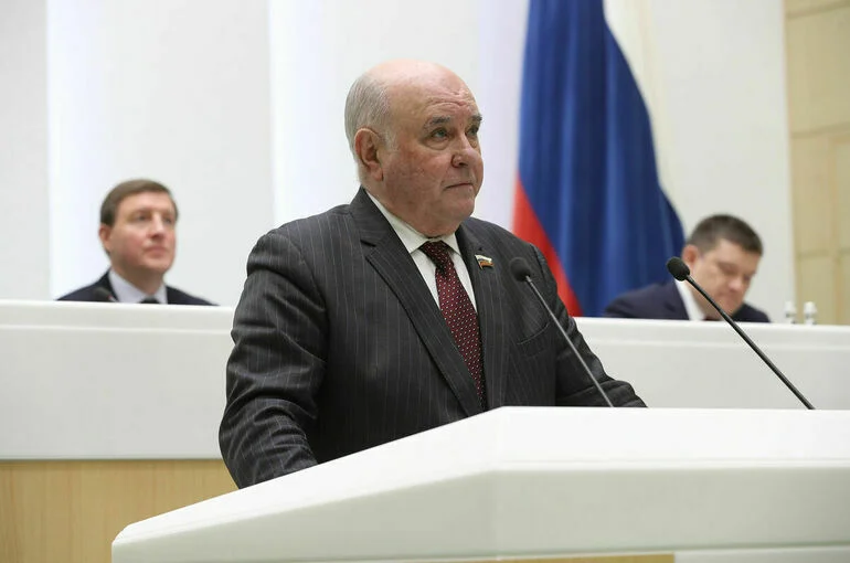 Карасин назвал отставку Трасс закономерным итогом политика-русофоба