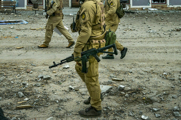 В Киеве сообщили о необходимости доукомплектования ВСУ