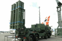 В Киеве президенту ФРГ подарили ирисы с намеком на поставку систем ПВО IRIS-T