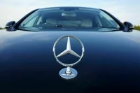 Mercedes намерен уйти с российского рынка