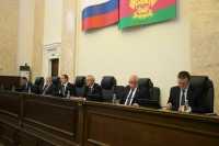 В кубанском парламенте зарегистрированы четыре партийные фракции