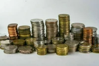 Инвестиции в основной капитал в России за полгода выросли на 7,8 процента