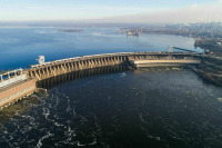 Рогов сообщил об ударе по подстанции около Днепровской ГЭС