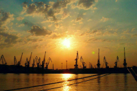 Первое судно получило разрешение на движение в рамках зерновой сделки