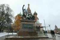 Реставрация памятника Минину и Пожарскому на Красной площади завершена