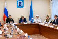 Ямальские законодатели изменят региональные законы о патриотизме