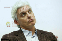 Тиньков удалил пост с заявлением об отказе от российского гражданства