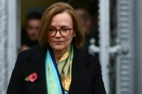 Посол Великобритании провела в МИД РФ более получаса