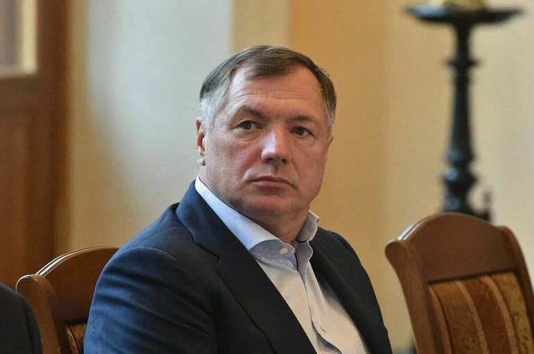 Хуснуллин сообщил о завершении установки первого пролета на Крымском мосту