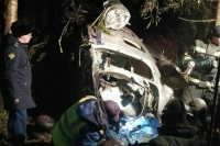 По факту крушения вертолета Ми-2 в Костромской области возбудили уголовное дело