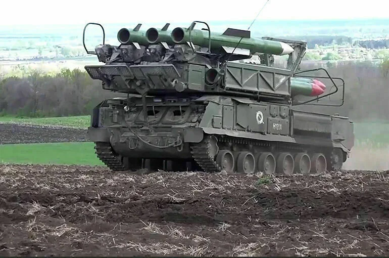 ВСУ потеряли почти 200 военных при атаках на краснолиманском направлении