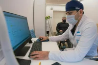 Медиков хотят обязать сообщать в полицию о пациентах без документов