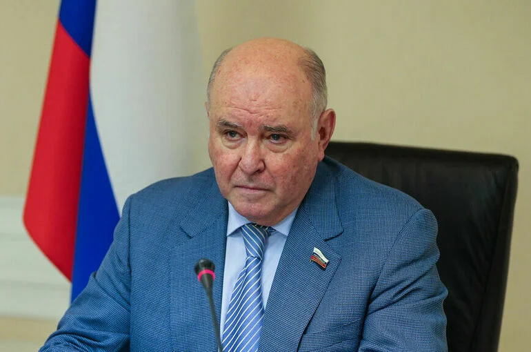 Карасин заявил о возможности гражданского конфликта в США