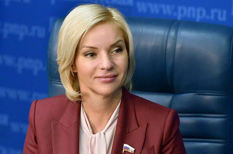 Казакова разъяснила, как сельские школы передадут в подчинение региональным властям