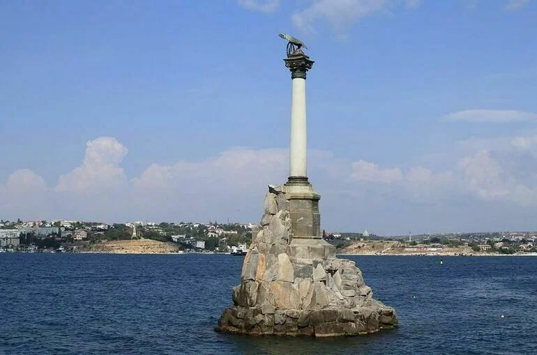 В Севастополе восстановили движение пассажирских катеров