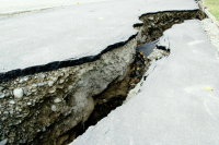 При землетрясении на западе Турции пострадали 35 человек