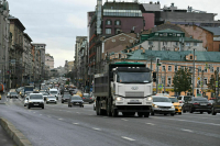 Штраф за незначительное превышение допустимых габаритов грузовиков предложили отменить