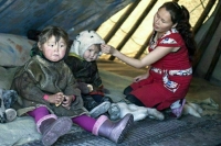 Про глагол и про тире учат в чуме