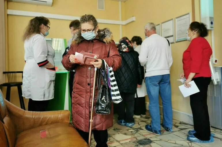 В ФОМС рассказали, как будут работать цифровые полисы с 1 декабря