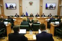 Матвиенко попросила унять «проверочный зуд» в отношении школ и детских садов