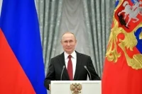 Путин сравнил число российских волонтеров с армией