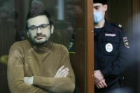 Прокурор потребовал приговорить Илью Яшина* к девяти годам колонии