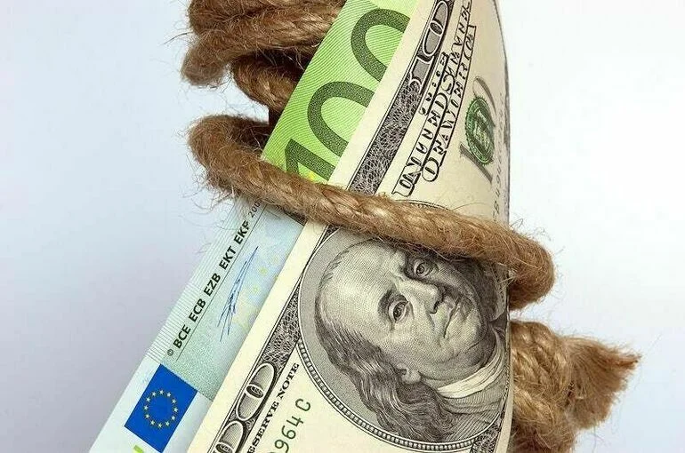В ЕС будут конфисковывать активы российских олигархов по обвинению в обходе санкций