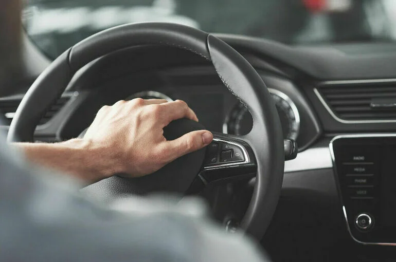 Автоэксперт назвал 2023-й годом российских и китайских автомобилей