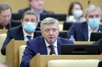 Судопроизводство в отношении участников спецоперации предложили приостановить