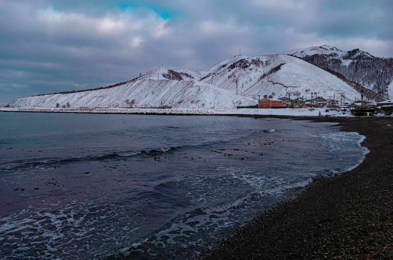 На Сахалине рыболовецкое судно село на мель