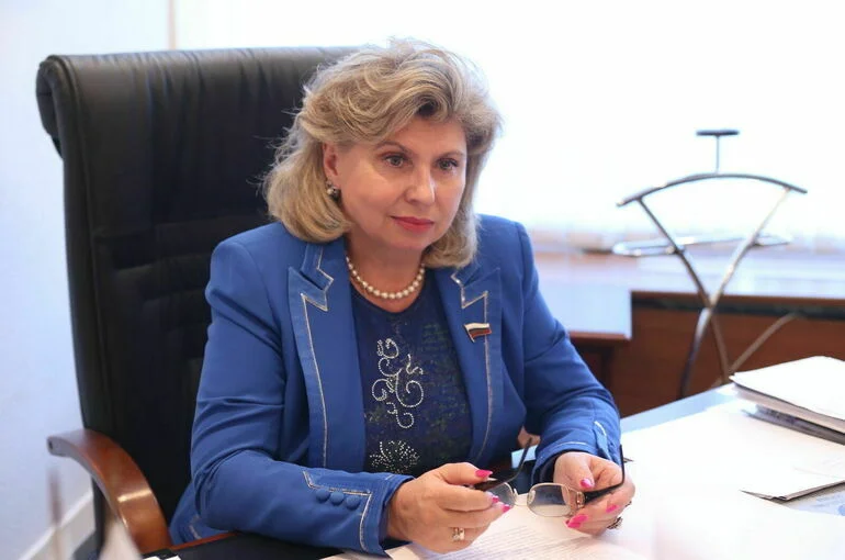 В Госдуму внесен законопроект о праве парламентариев делать запросы омбудсмену