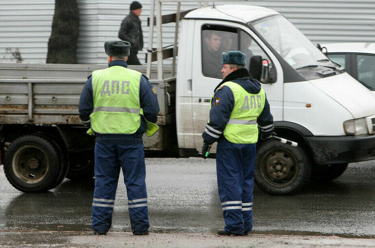 КС подтвердил право штрафовать владеющую машиной компанию, даже если за рулем находился работник