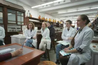 Путин предложил ввести должности врачей-стажеров для студентов-медиков