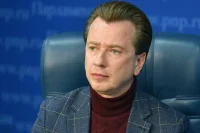 Бурматов рассказал, как выбросить елку