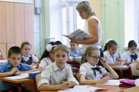 В ЛДПР предложили освободить учителей от оформления отчетности